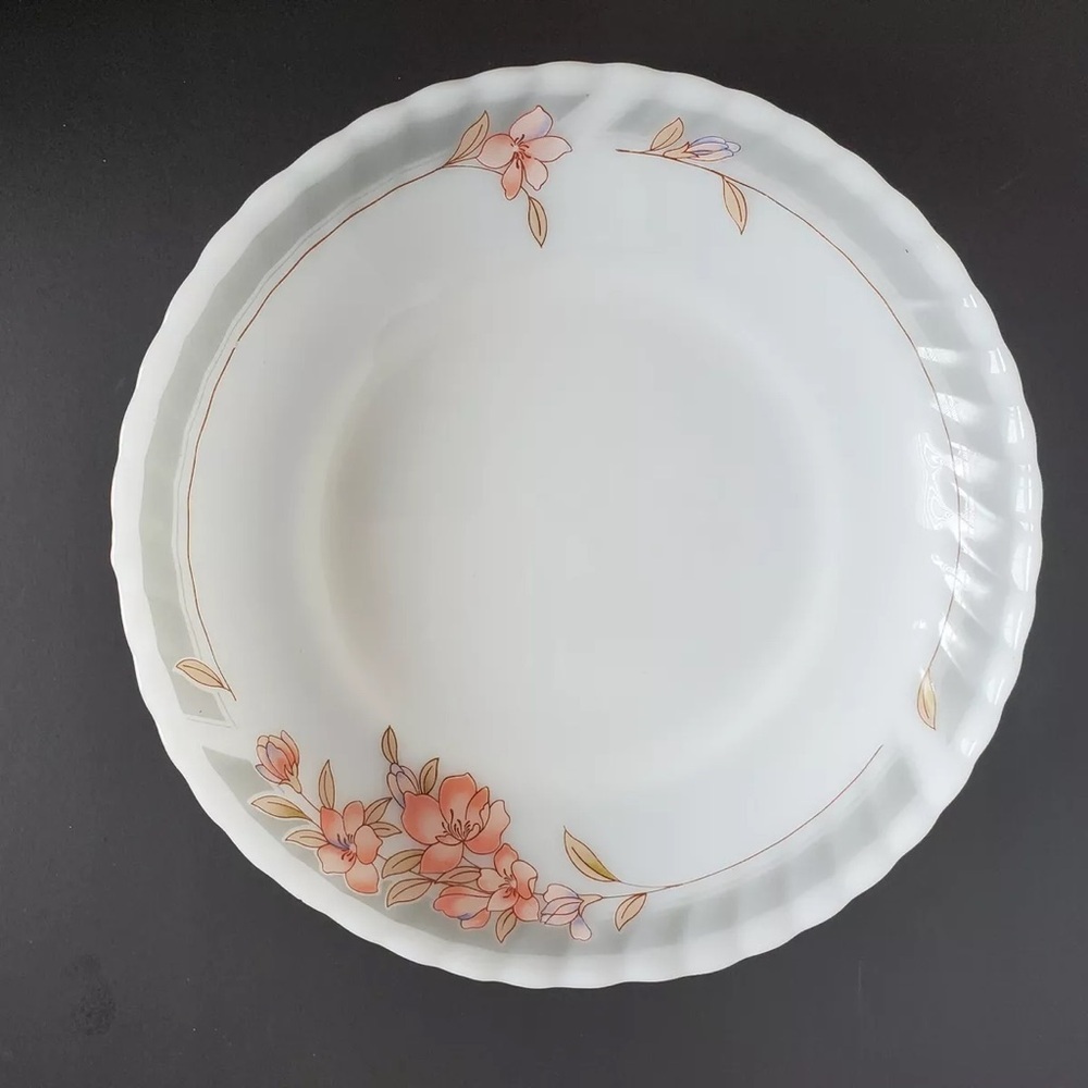 🔥🔥INDOPAL Milk Glass Floral Shallow Serving dessert plate Dish